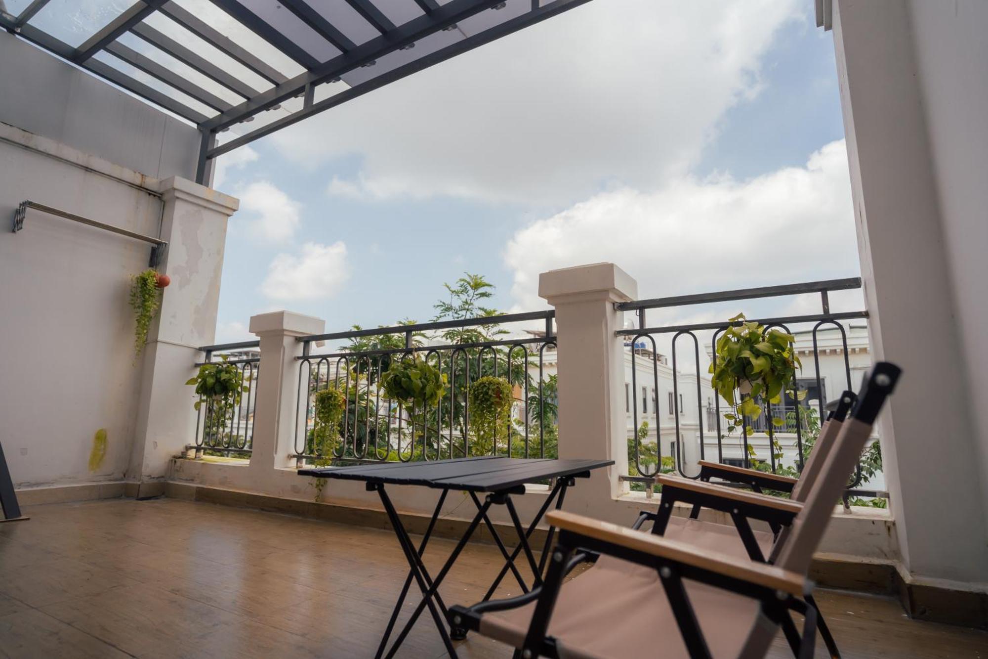 Tphomes Lakeview 122 Homestay Ho Chi Minh City