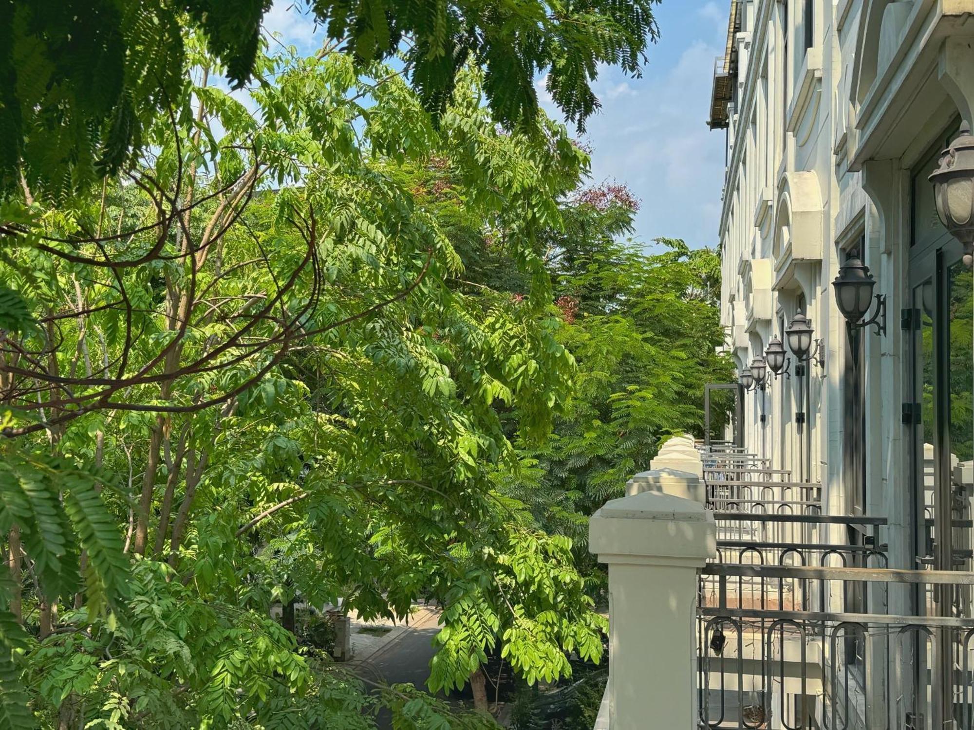 Homestay Tphomes Lakeview 122 Ho Chi Minh City