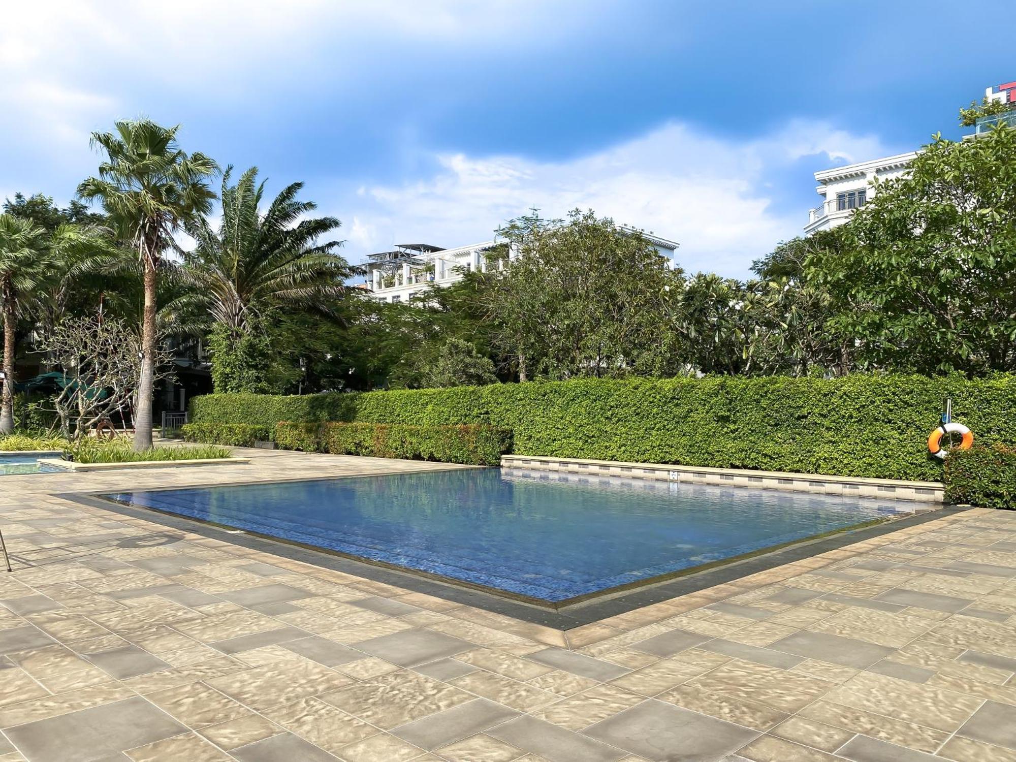 Tphomes Lakeview 122 *