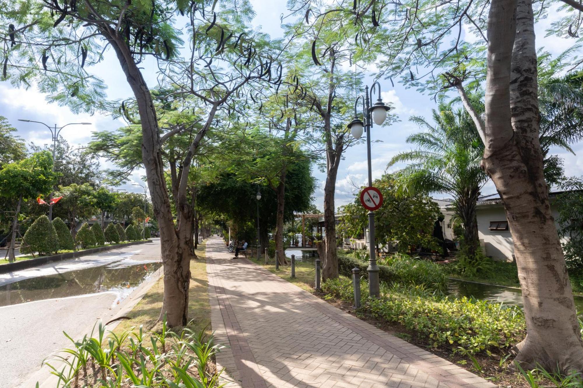 Tphomes Lakeview 122 Homestay